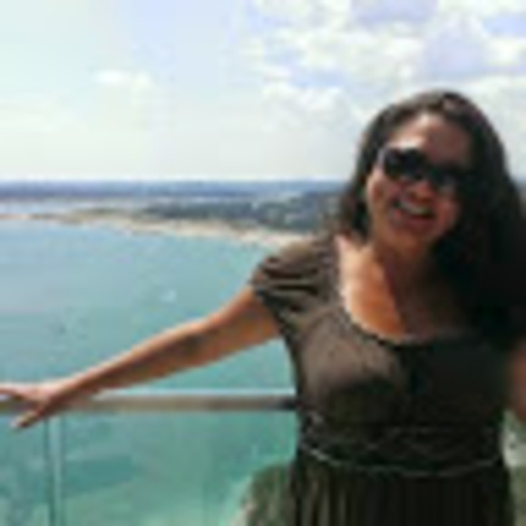 Meet your Posher, Ramona - Picture 1 of 1